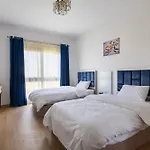 Carrara White 3Br Apt W/Garden View And Pool