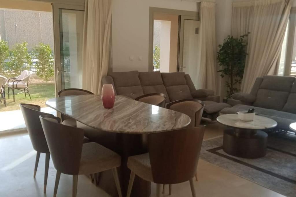 Apartment Carrara White 3br W/garden View And Pool
